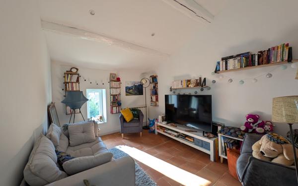 Maison à vendre    4 pièces •  Roujan