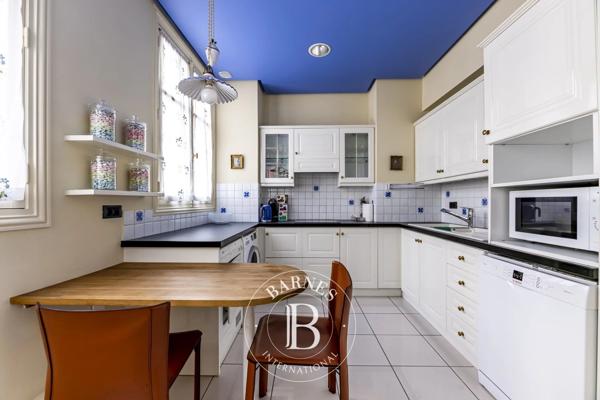 Paris 16ème, Appartement 1 Chambre -  75 m² à vendre