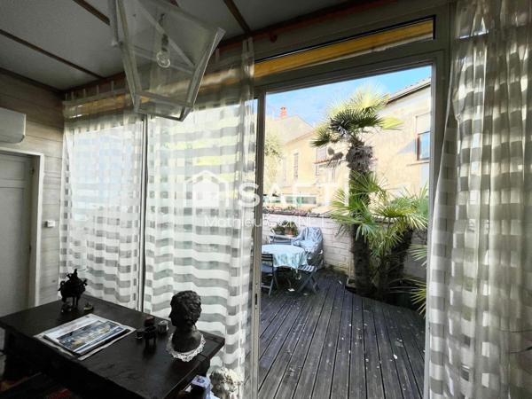 Belle échoppe double de 120m2 barrière du Médoc