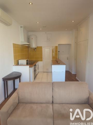 Location appartement 2 pièces 39 m² Marseille 1