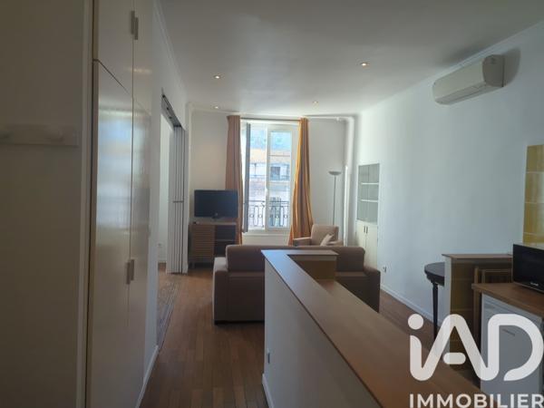 Location appartement 2 pièces 39 m² Marseille 1