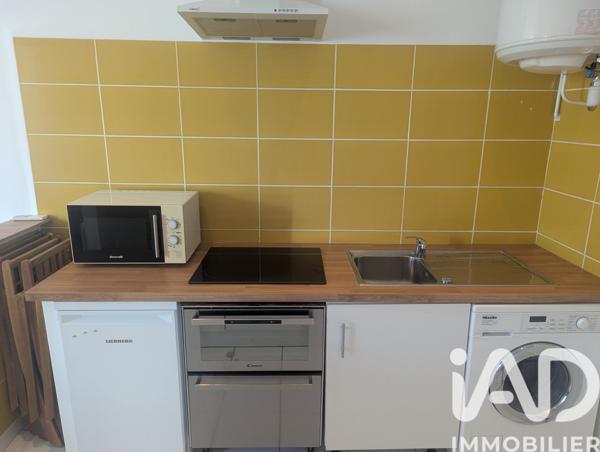 Location appartement 2 pièces 39 m² Marseille 1