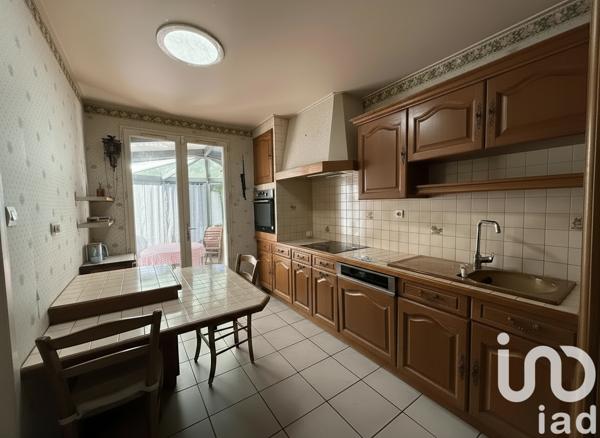 Maison à vendre 7 pièces 184 m² Écully