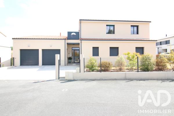Maison à vendre 8 pièces 211 m² Basse-Goulaine