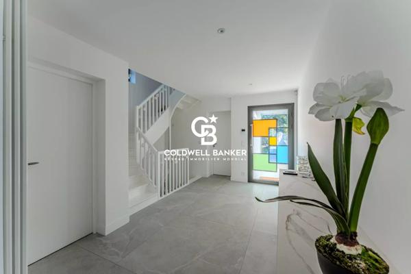 Maison 8 pièces à vendre Pyla sur Mer - 33115 / Réf: SC2-4297