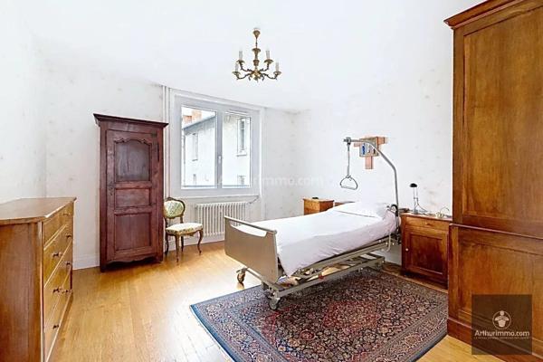 Vente Appartement 5 pièces 153 m2 à Roanne