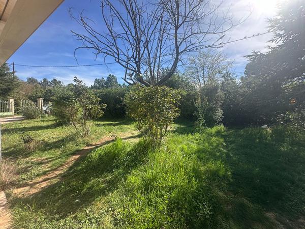 A VENDRE 83470 SAINT MAXIMIN LA SAINTE BAUME MAISON PLAIN PIED T4 DE 87 M2 SUR 1600 M2  DE JARDIN GARAGE