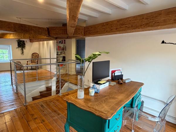 DEMEURE D'EXCEPTION EN COEUR DE VILLE