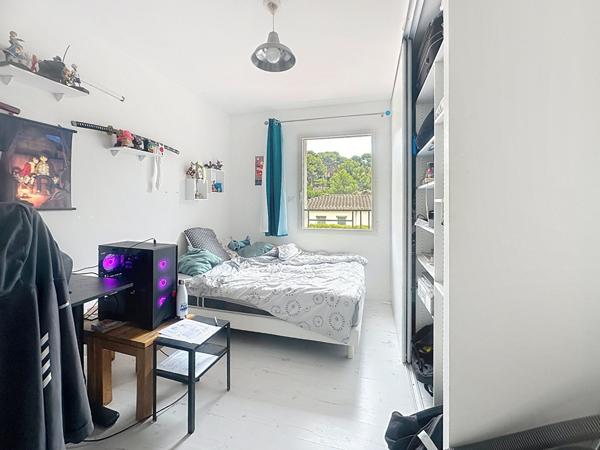 Villa contemporaine avec piscine à Beaucours Sanary Sur Mer 5 pièces de 195 m2