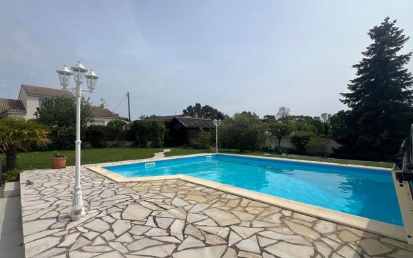 Maison à vendre    4 pièces •  Saint-Brevin-les-Pins