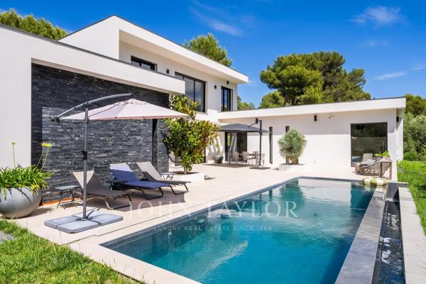 Villa contemporaine d'exception à Ventabren