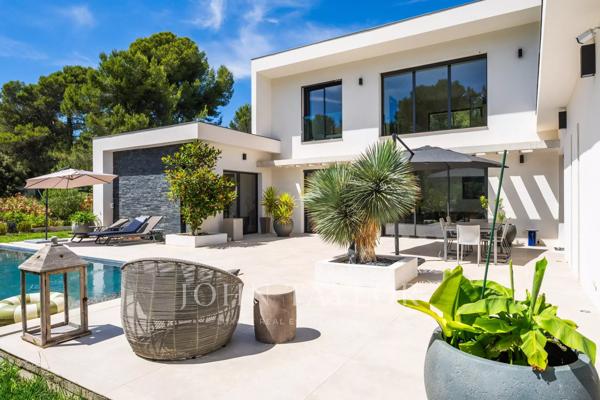 Villa contemporaine d'exception à Ventabren