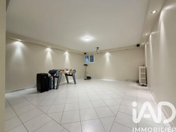 Maison à vendre 9 pièces 226 m² Maisons-Alfort