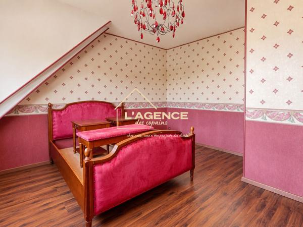 Maison individuelle 4 chambres avec sous-sol complet, terrasse et jardin – Wormhout