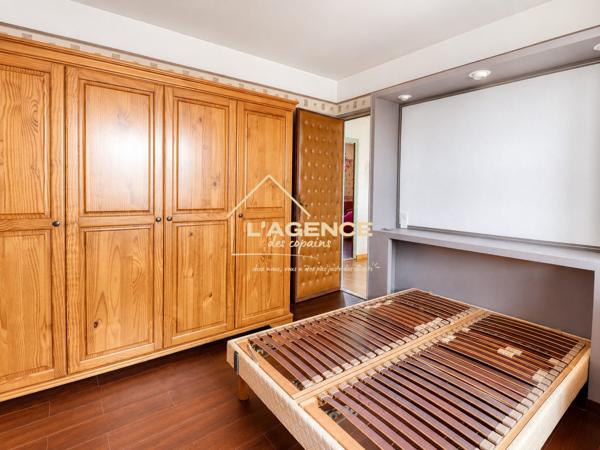 Maison individuelle 4 chambres avec sous-sol complet, terrasse et jardin – Wormhout