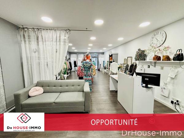 Immeuble à vendre 9 pièces de 380 m²