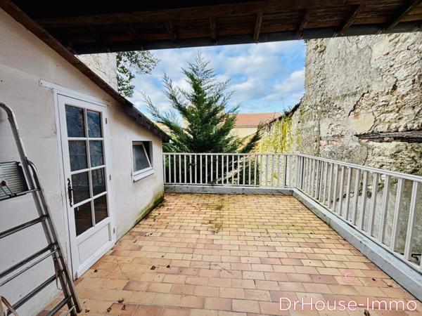 Immeuble à vendre 9 pièces de 380 m²