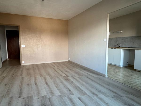 APPARTEMENT T1BIS A LOUER ROMORANTIN