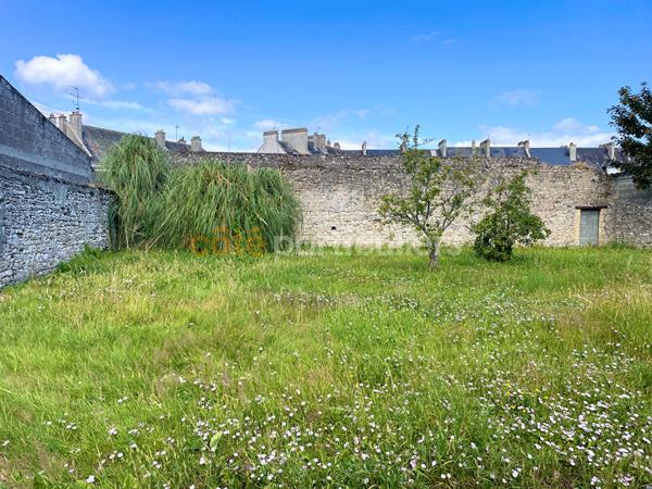 Vente
                Terrain458 m² - ISIGNY SUR MER (14230)