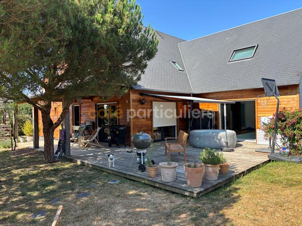Vente
                Maison265 m² - 9 Pièces -
                    AGNEAUX (50180)