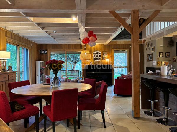 Vente
                Maison265 m² - 9 Pièces -
                    AGNEAUX (50180)