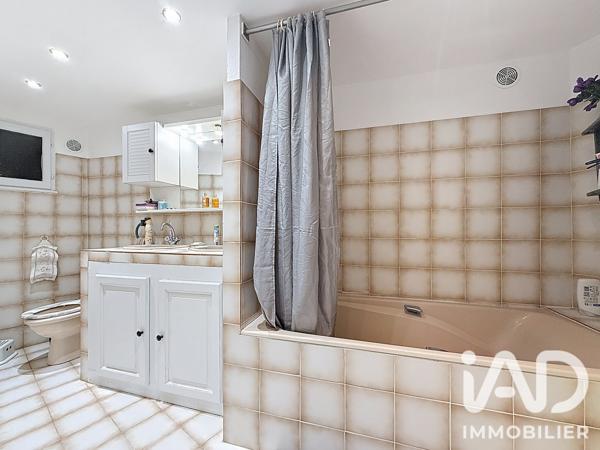 Maison à vendre 5 pièces 155 m² Peymeinade