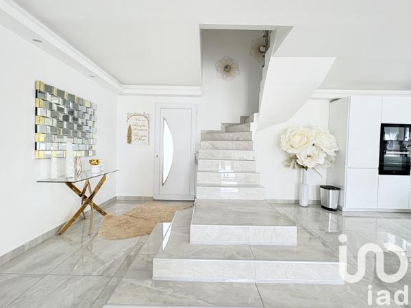 Maison à vendre 4 pièces 150 m² Sainte-Eulalie