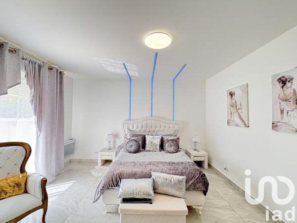 Maison à vendre 4 pièces 150 m² Sainte-Eulalie