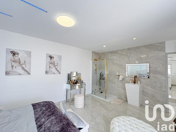 Maison à vendre 4 pièces 150 m² Sainte-Eulalie