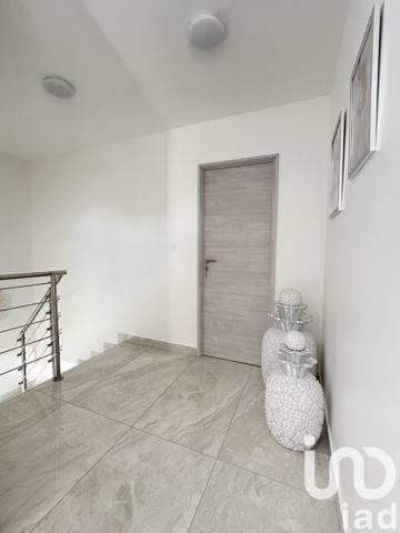 Maison à vendre 4 pièces 150 m² Sainte-Eulalie