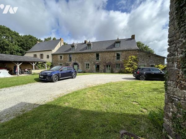 JANZÉ – LONGÈRE DE CARACTÈRE RÉNOVÉE – 305 M² – 7 CHAMBRES – TERRAIN 4 060 M²