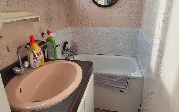 Maison à vendre    8 pièces • 150 m2 Oissel