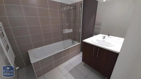 Appartement à louer 3 pièces 68.65m²