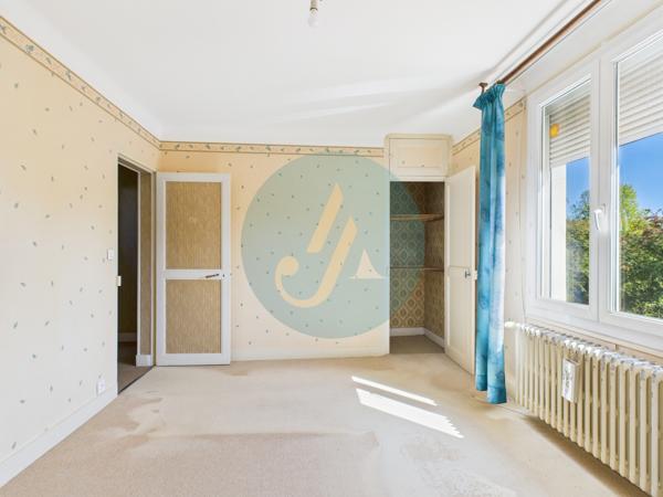 Nevers (58000) Charmante maison, 2 chambres, jardin clos à NEVERS