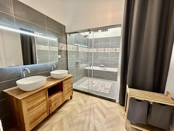 Appartement à vendre |  Sète |  4 pièces | 120 m²