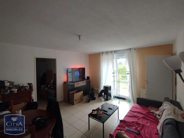 Appartement à louer 4 pièces 74.42m² Dole (39100)