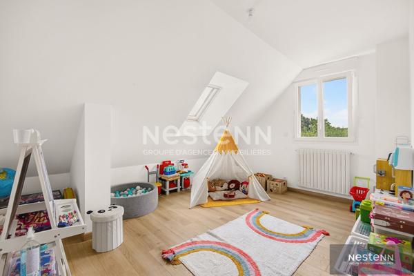 A VENDRE TRÉGUEUX - Emplacement au calme et verdoyant - Maison Familiale 4 grandes chambres