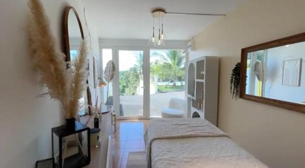 MAISON D' HABITATION  T6 ET 5 GITES