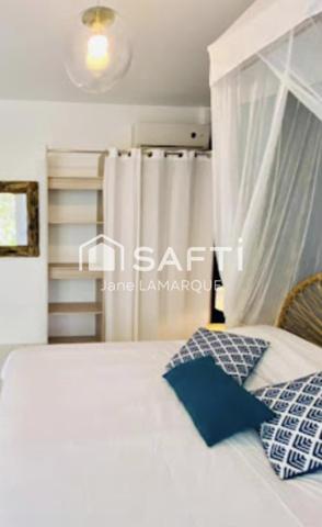 MAISON D' HABITATION  T6 ET 5 GITES
