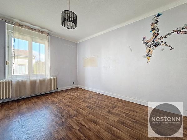 Centre de Champigneulles - Maison de ville - 5 pièces - 3 chambres - Garage