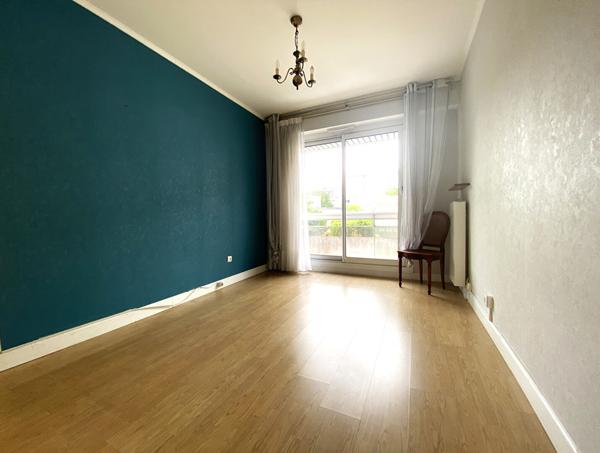 Appartement à vendre à Vannes 2 chambres Ascenseur Terrasse Garage