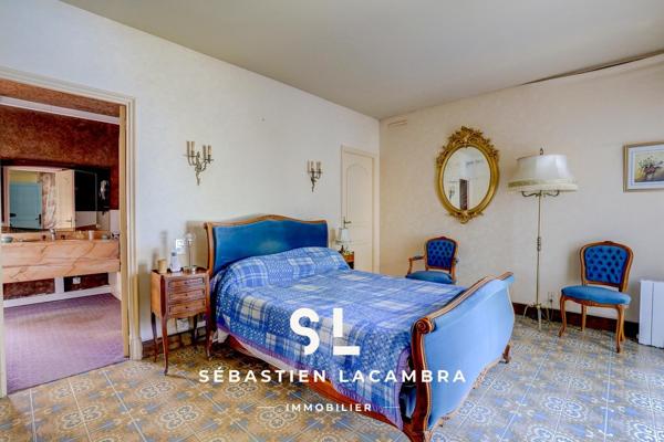 Albi (81000) Maison d’architecte – 9 pièces – 278 m² habitables – Parc arboré de plus de 3 000 m² – Vue dominante – Proche