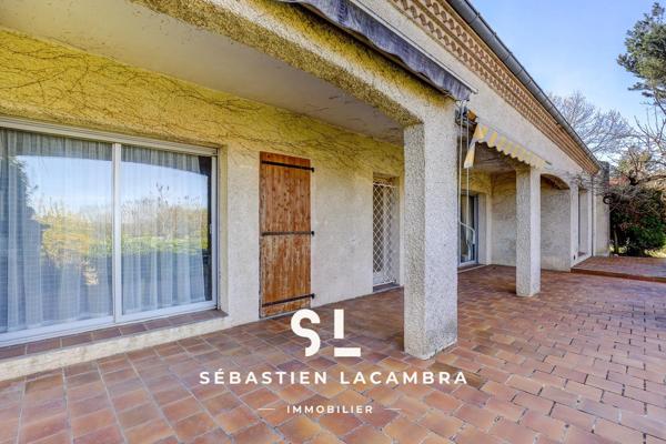 Albi (81000) Maison d’architecte – 9 pièces – 278 m² habitables – Parc arboré de plus de 3 000 m² – Vue dominante – Proche