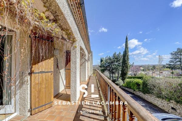 Albi (81000) Maison d’architecte – 9 pièces – 278 m² habitables – Parc arboré de plus de 3 000 m² – Vue dominante – Proche