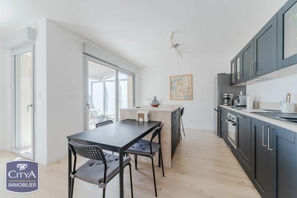 Appartement à vendre 4 pièces 91.95m² Tours (37100)