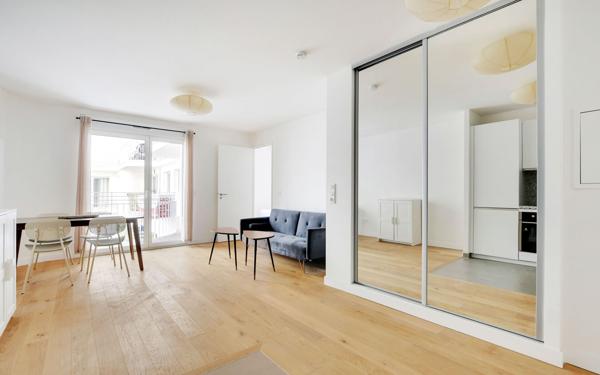 Appartement à louer    2 pièces •  Clichy