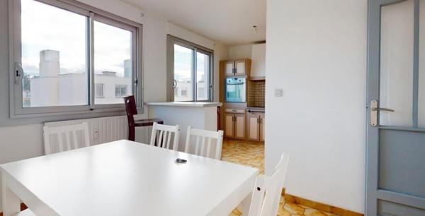 Appartement spacieux 5 pièces à Oullins Pierre-Bénite