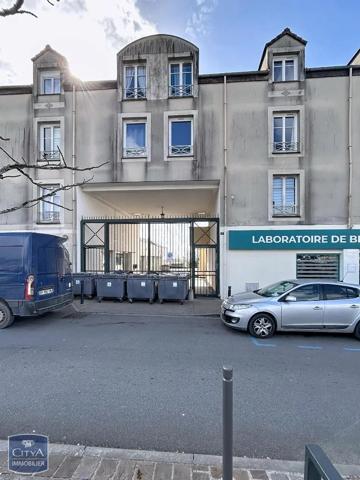 Appartement à vendre 1 pièce 43.81m² Dammartin-en-Goële (77230)