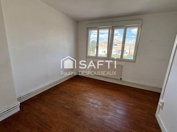 Maison semi-individuelle 3 chambres, jardin clos