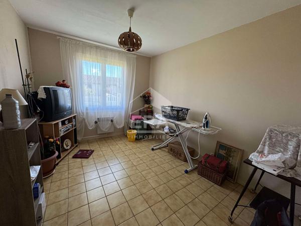 Maison Blaye 90 m2 - 3 chambres et garage 